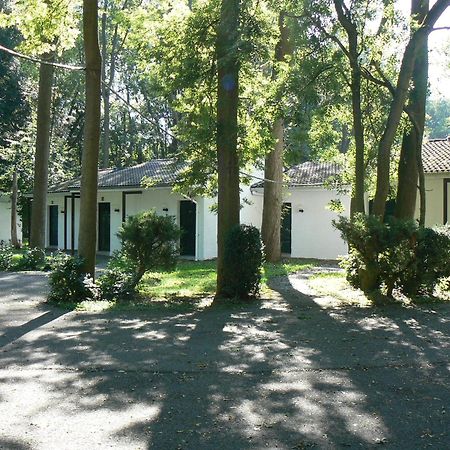 קמברה Chateau De La Motte Fenelon מראה חיצוני תמונה