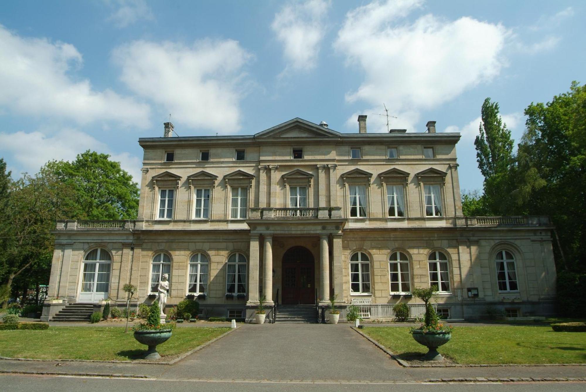קמברה Chateau De La Motte Fenelon מראה חיצוני תמונה